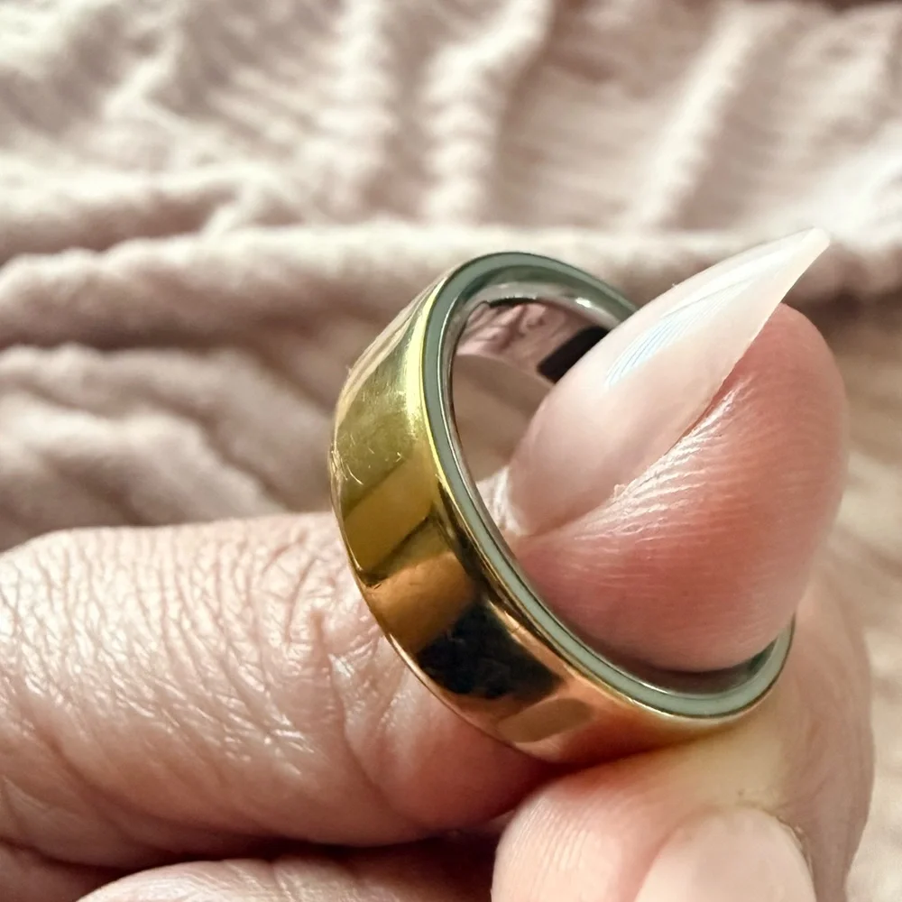 Oura Ring Gen 4 Two-Tone Gold Exterior with Silver Interior (Size 11)